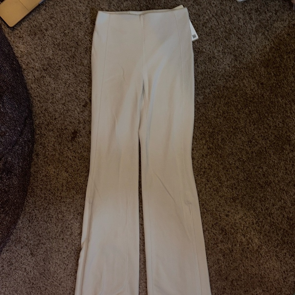 Brushed Softstrene Rib Zip Flare in White Opal